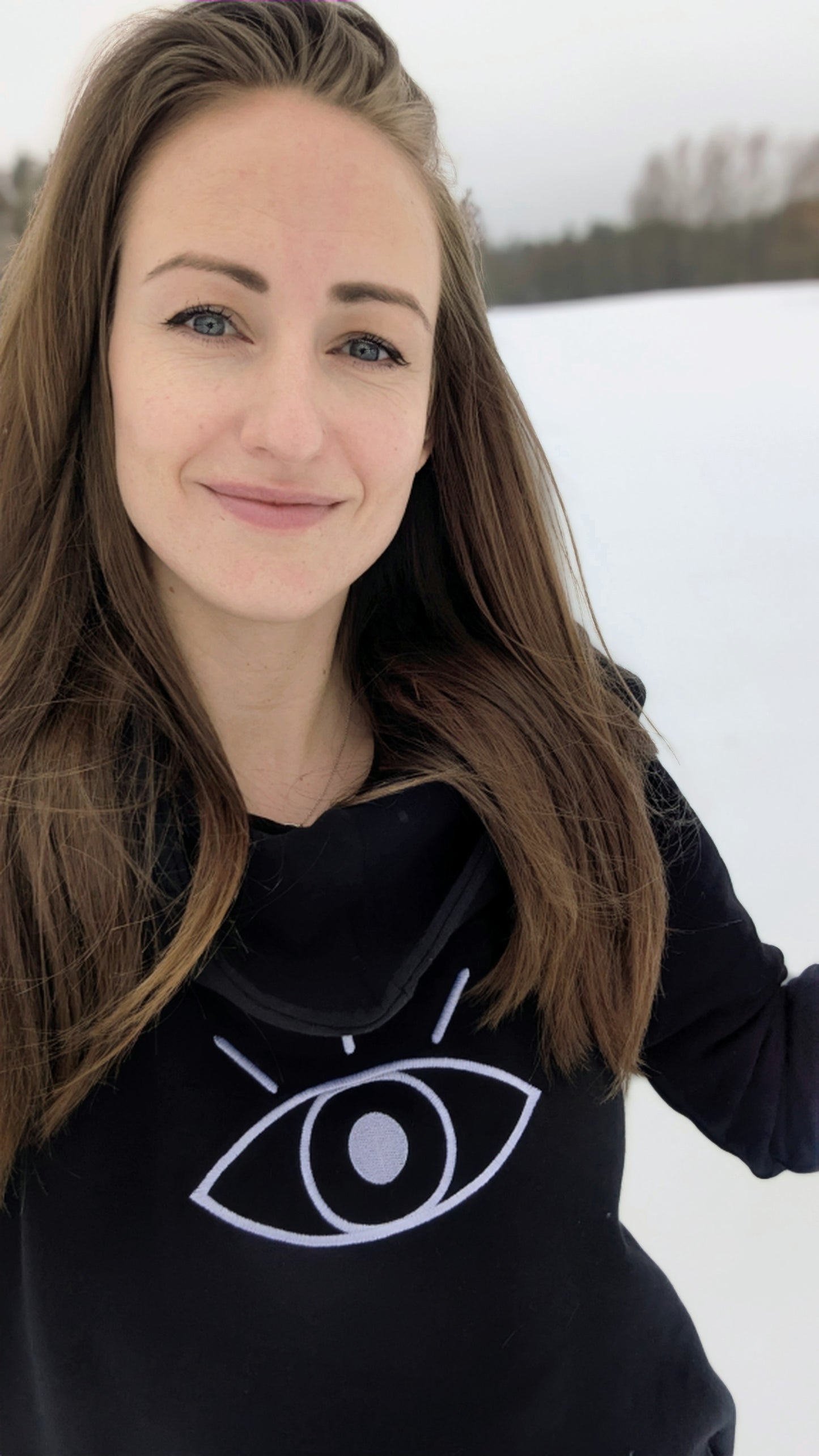 "Third Eye" juodas ilgas džemperis- suknelė